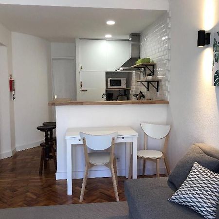 New Apartment On The Beach Cascais Extérieur photo