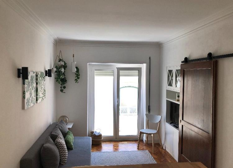 New Apartment On The Beach Cascais Extérieur photo